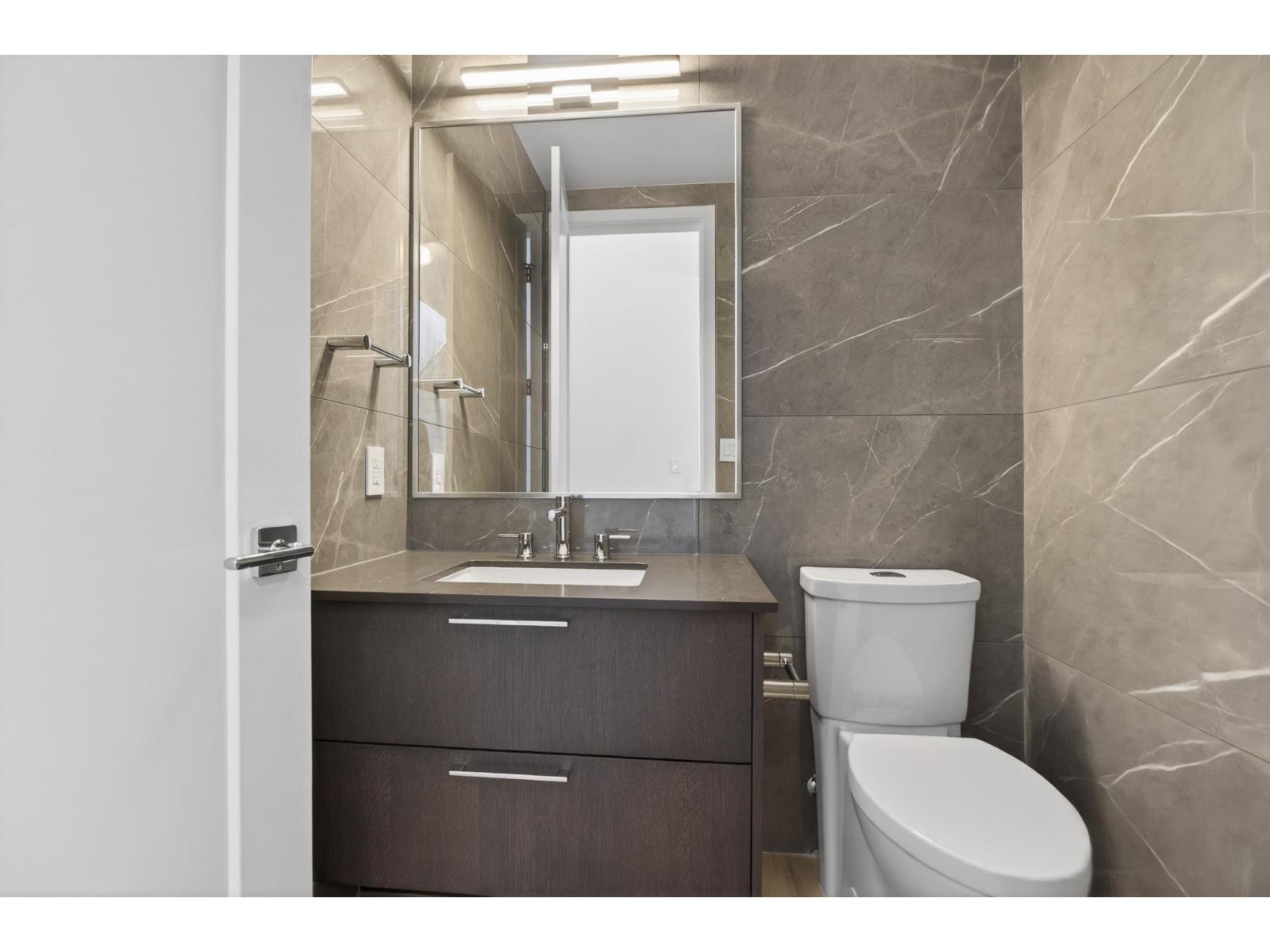 2603 20065 85 AVENUE, Langley