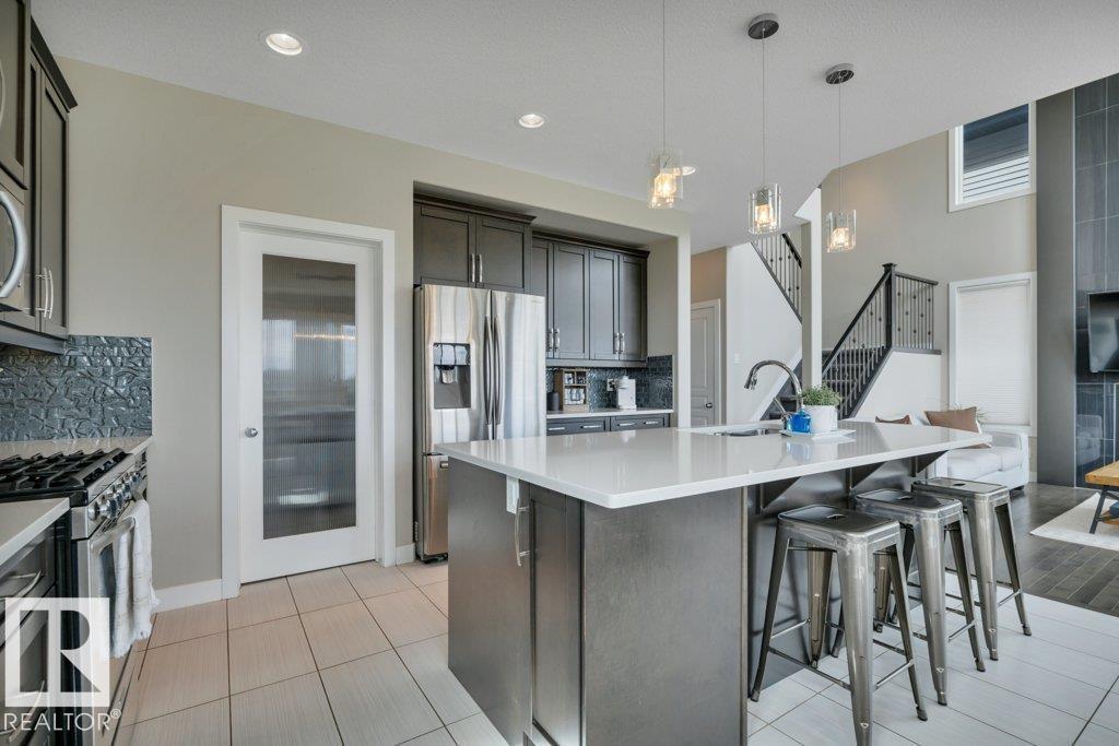 69 SELKIRK PL — photo 19