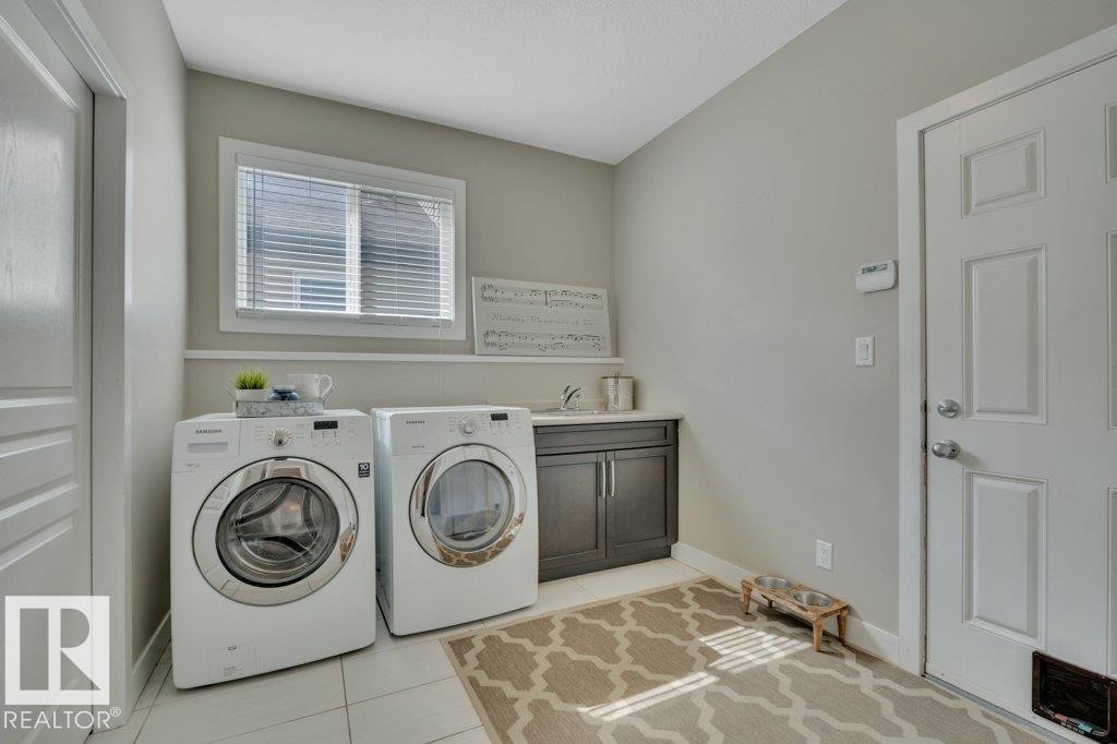 69 SELKIRK PL — photo 30
