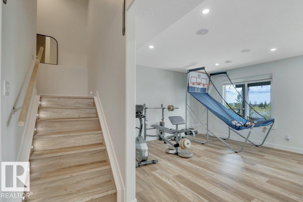 69 SELKIRK PL — photo 53