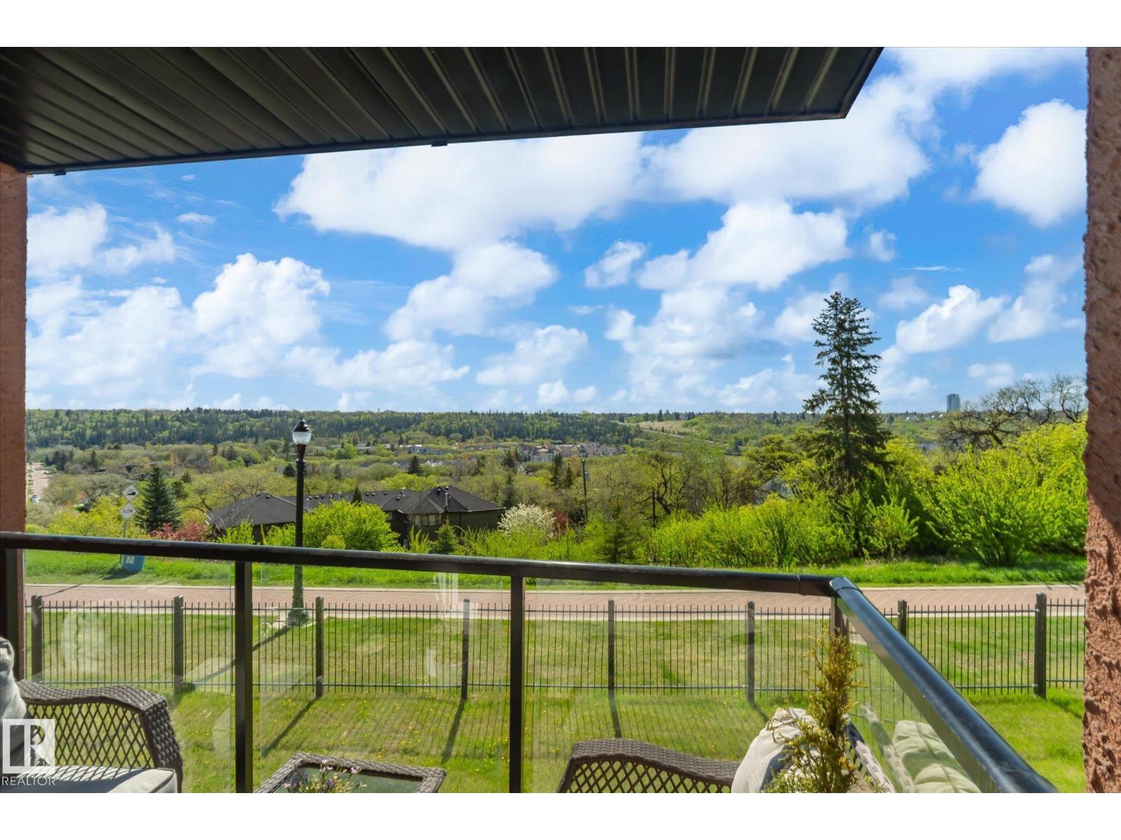 #108 10105 95 ST NW - 23
