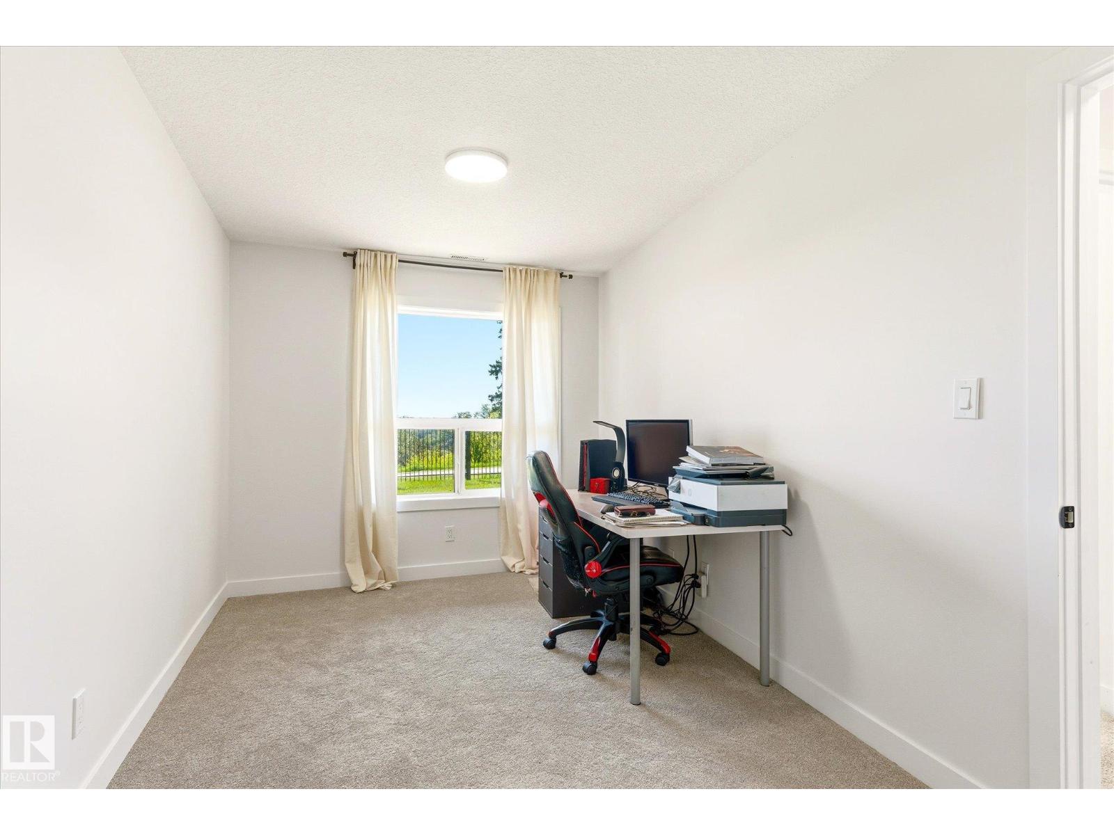 #108 10105 95 ST NW - 39
