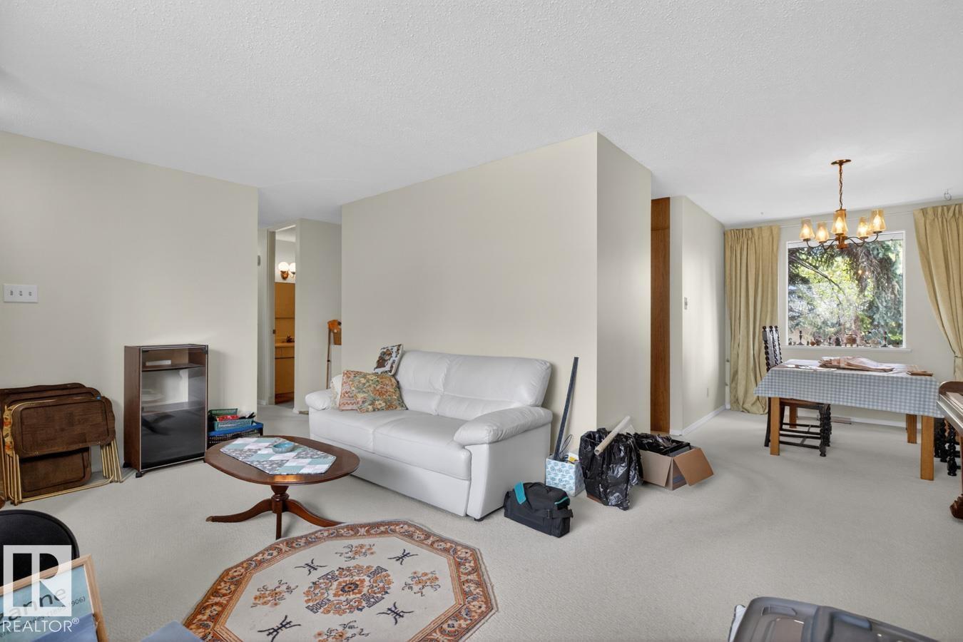 5611 115 ST NW - photo 4