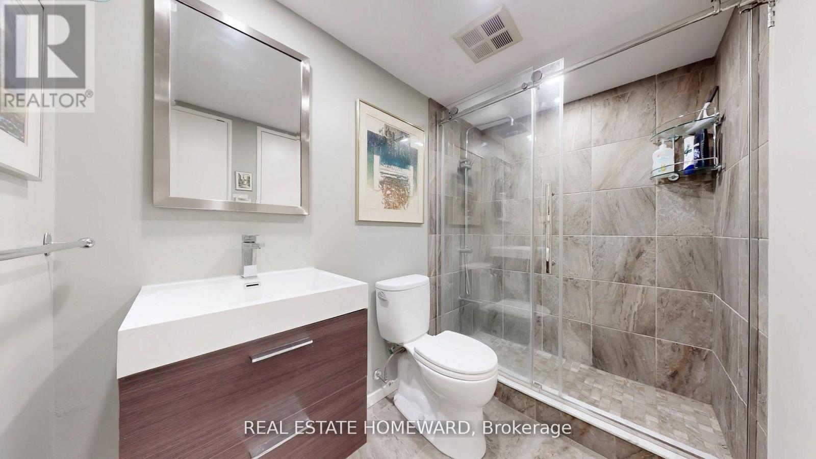 #1609 15 MAITLAND PLACE - 17