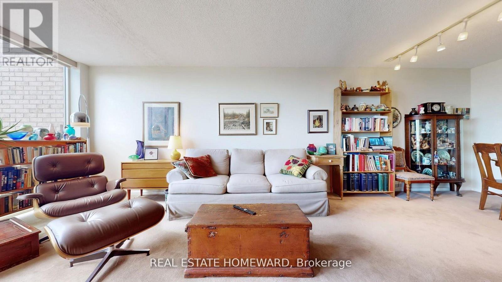 #1609 15 MAITLAND PLACE - 8