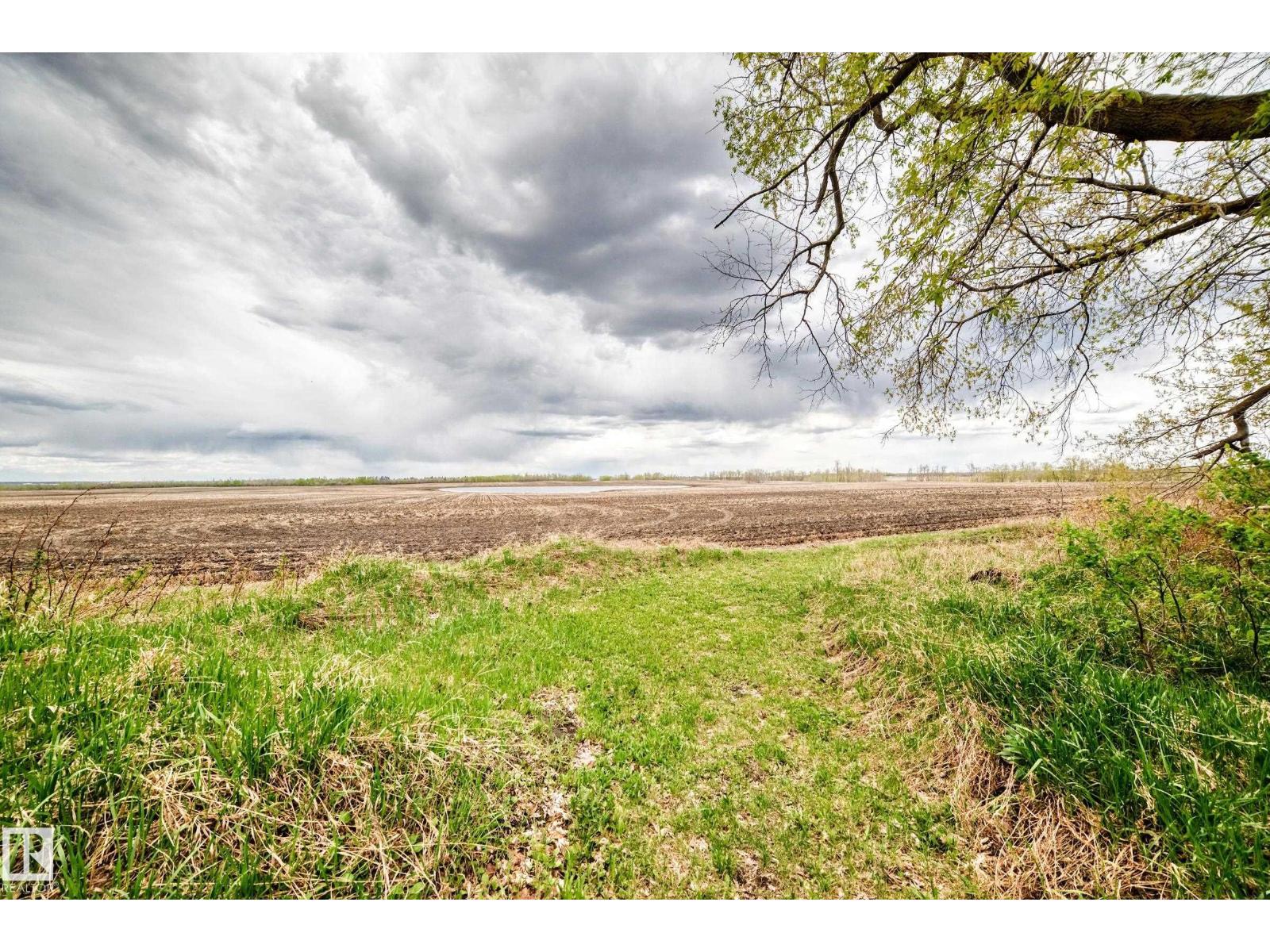 21252 TWP ROAD 550 - 54