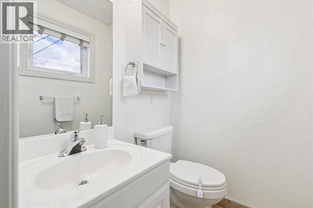 308 99 Avenue SE - 17