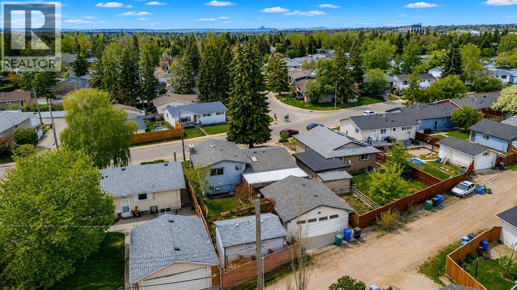 308 99 Avenue SE - 40