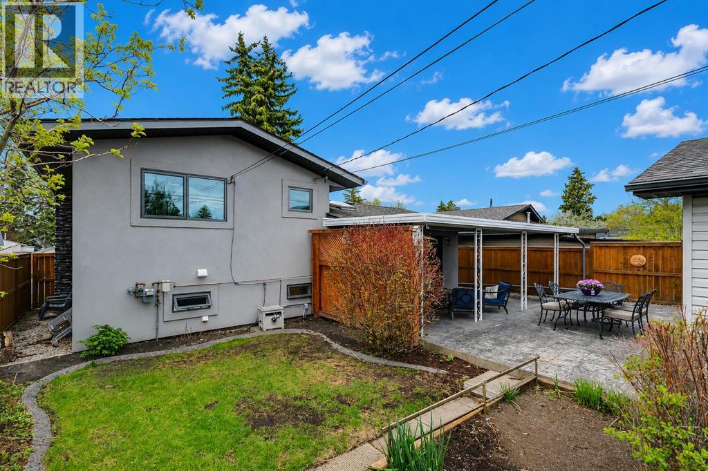 308 99 Avenue SE - 30