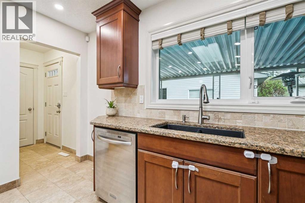 308 99 Avenue SE - 13