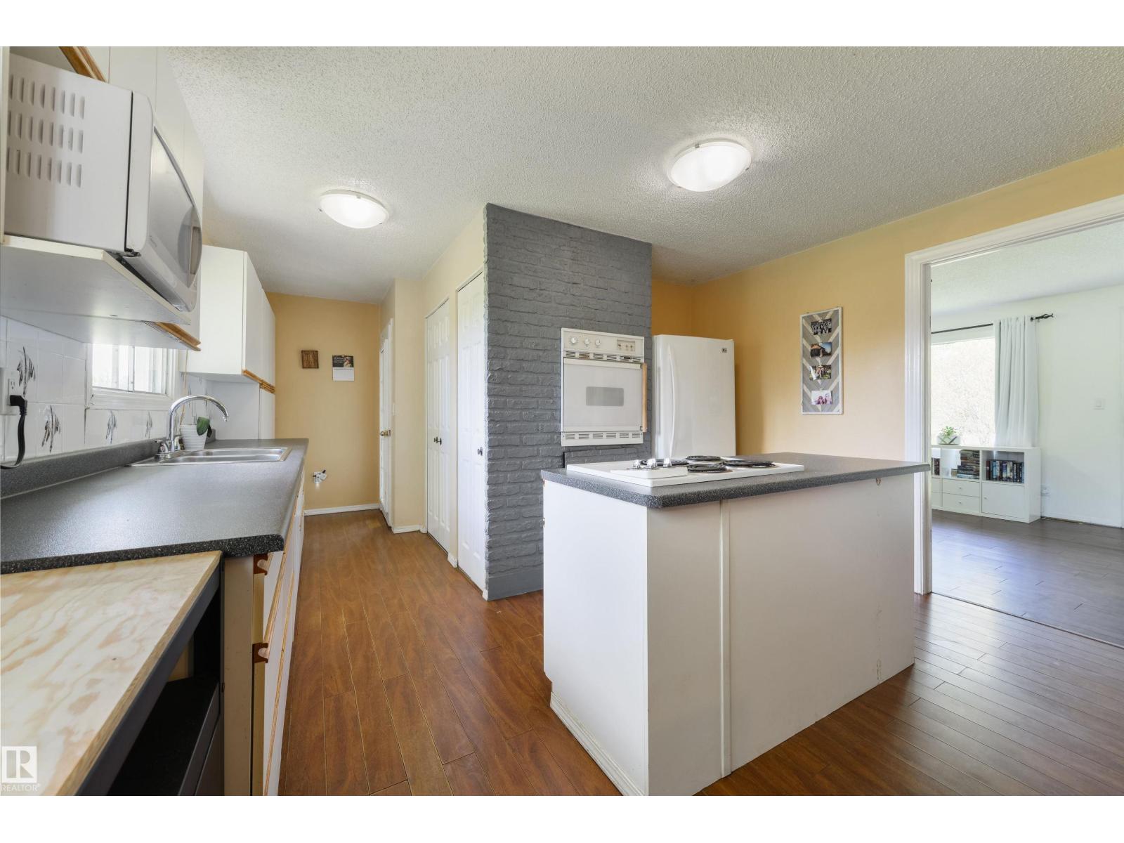 53031 RGE ROAD 43 - 12