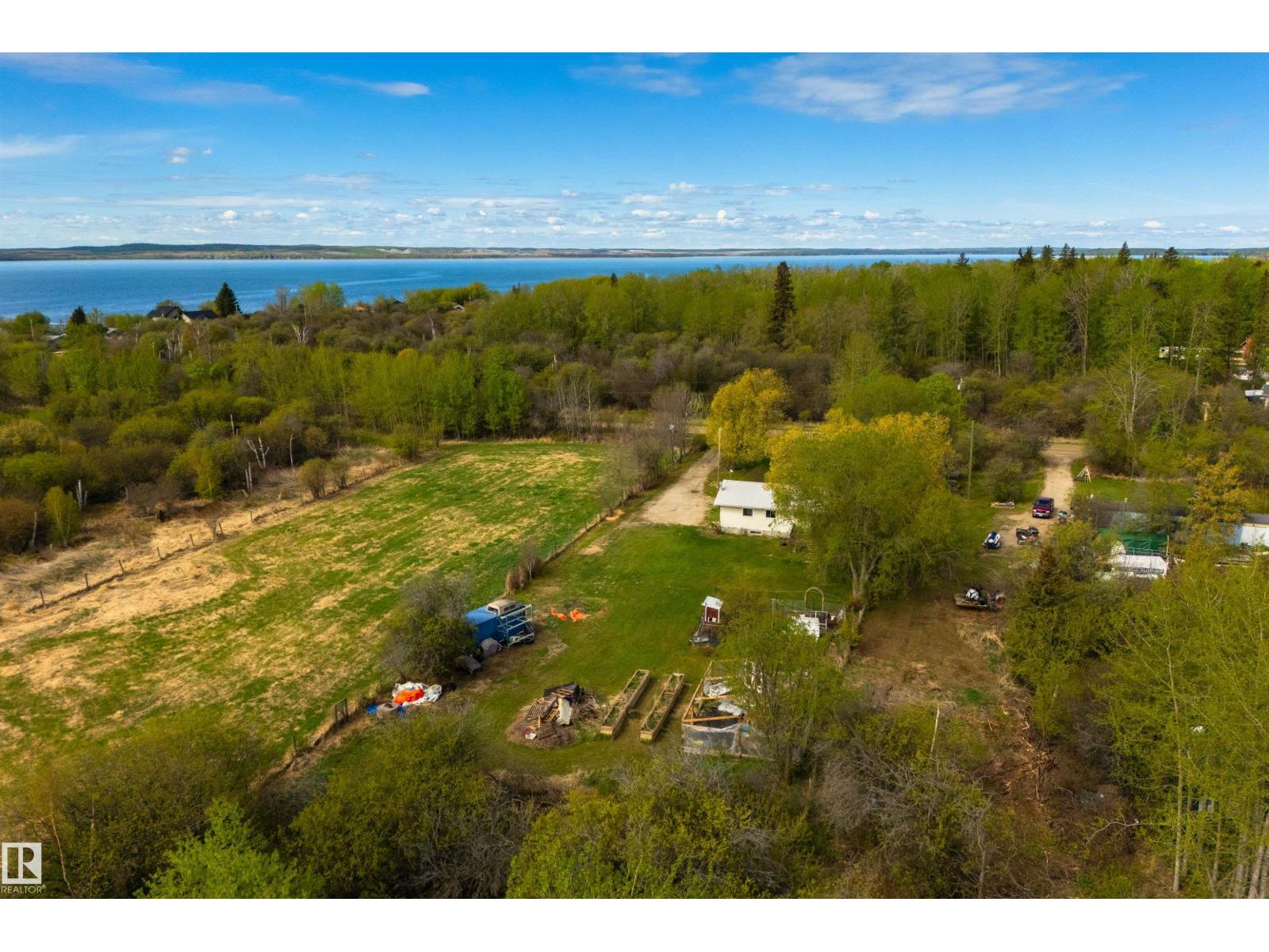 53031 RGE ROAD 43 - 38