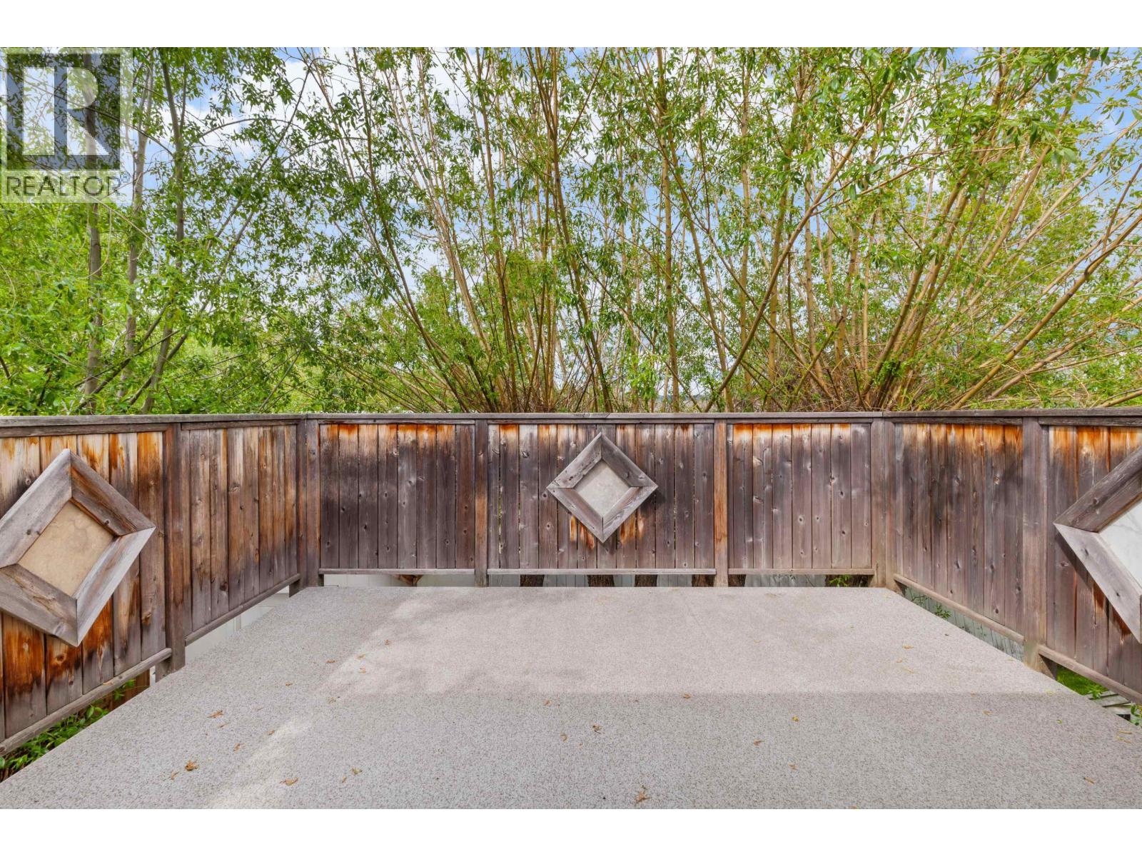 774 OCHAKWIN CRESCENT, Prince George