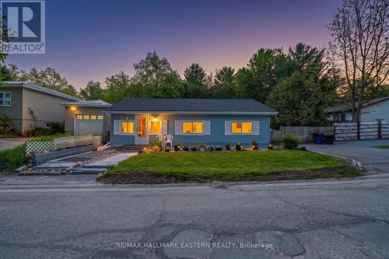 7069 WAVERLY STREET - 3