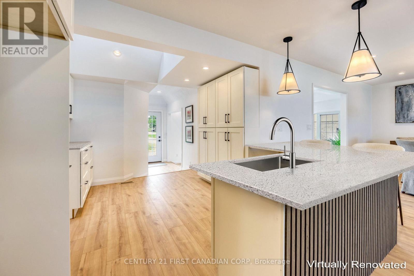 3877 ST CLAIR PARKWAY - 12