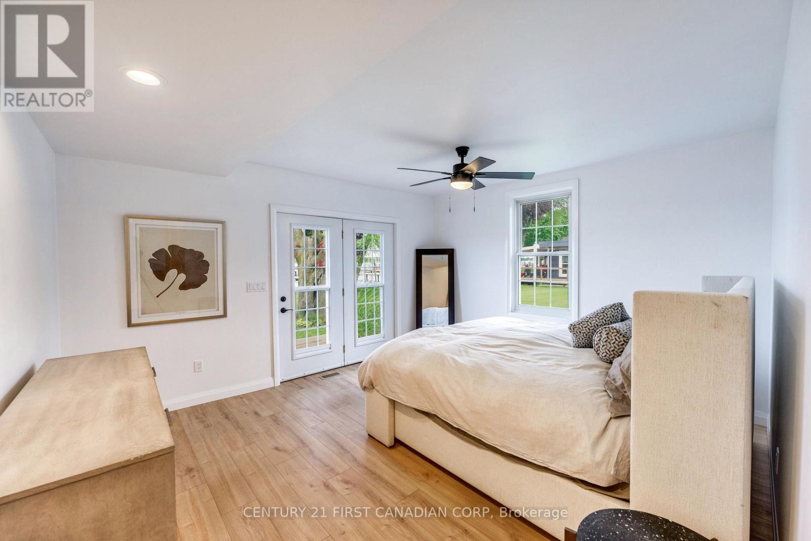 3877 ST CLAIR PARKWAY - 15
