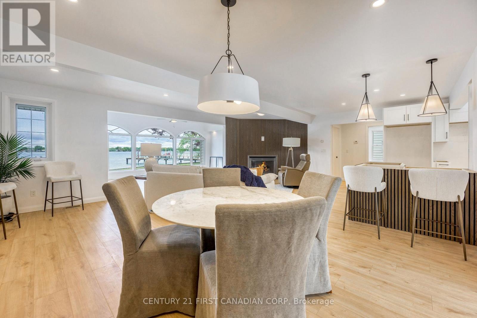 3877 ST CLAIR PARKWAY - 21