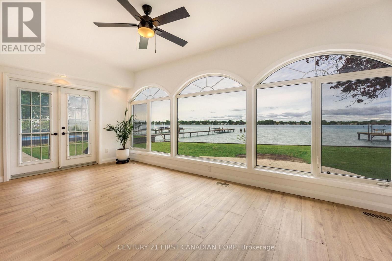 3877 ST CLAIR PARKWAY - 26