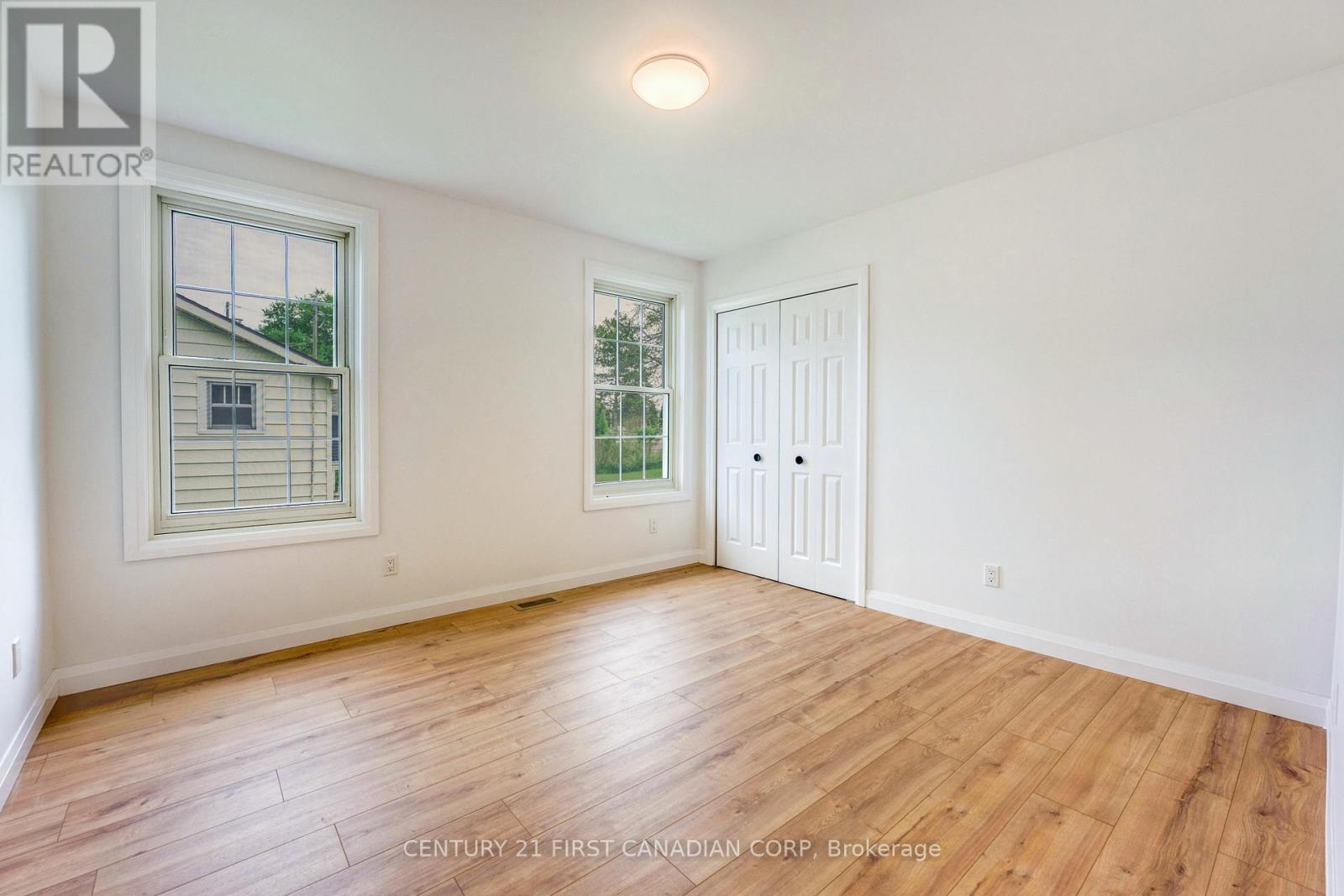 3877 ST CLAIR PARKWAY - 30