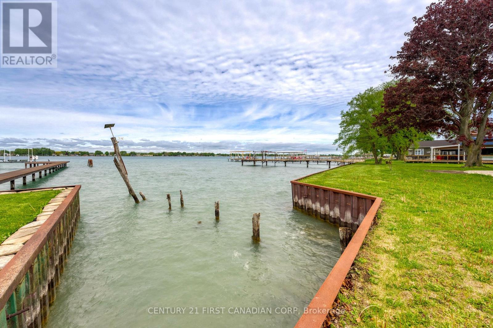 3877 ST CLAIR PARKWAY - 44