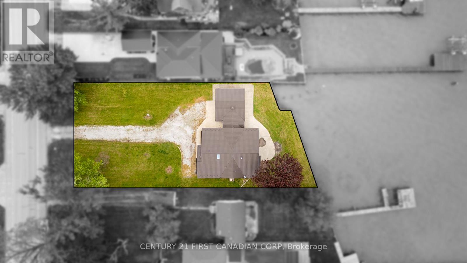 3877 ST CLAIR PARKWAY - 41