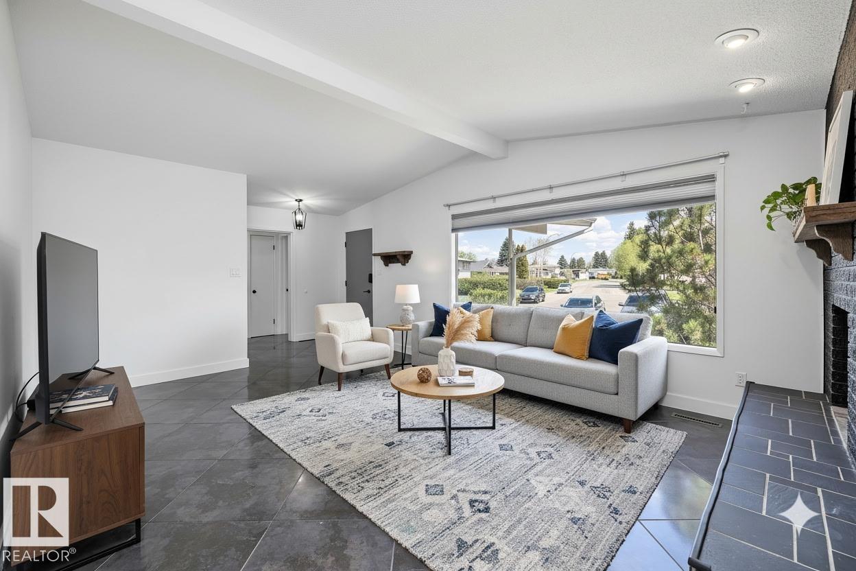 11525 37A AV NW NW - Image 2