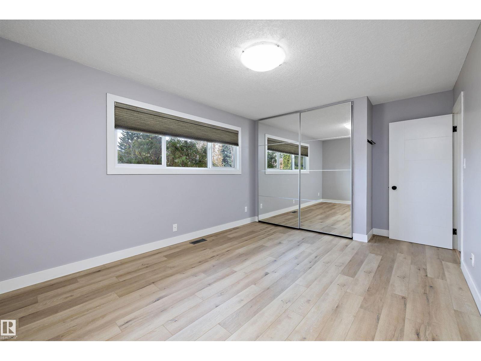11525 37A AV NW NW - 17