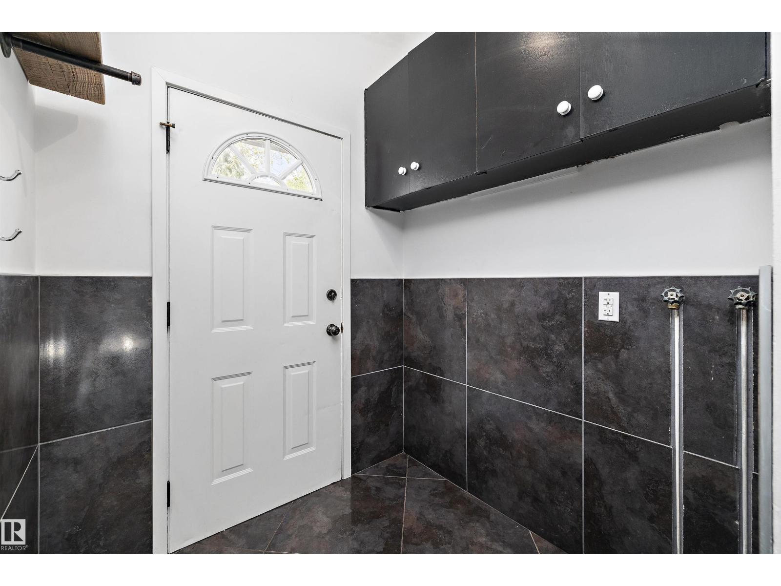 11525 37A AV NW NW - 29
