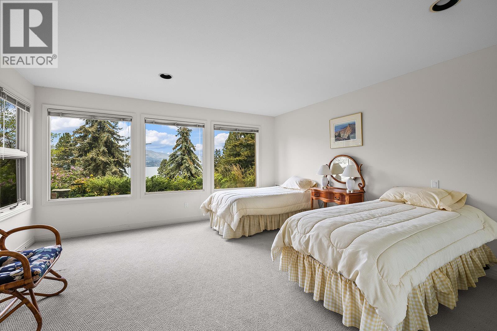 339 Uplands Drive - 64