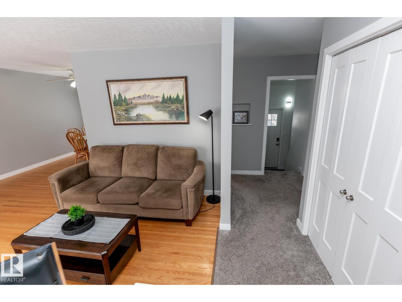 13503 111 ST NW - 4