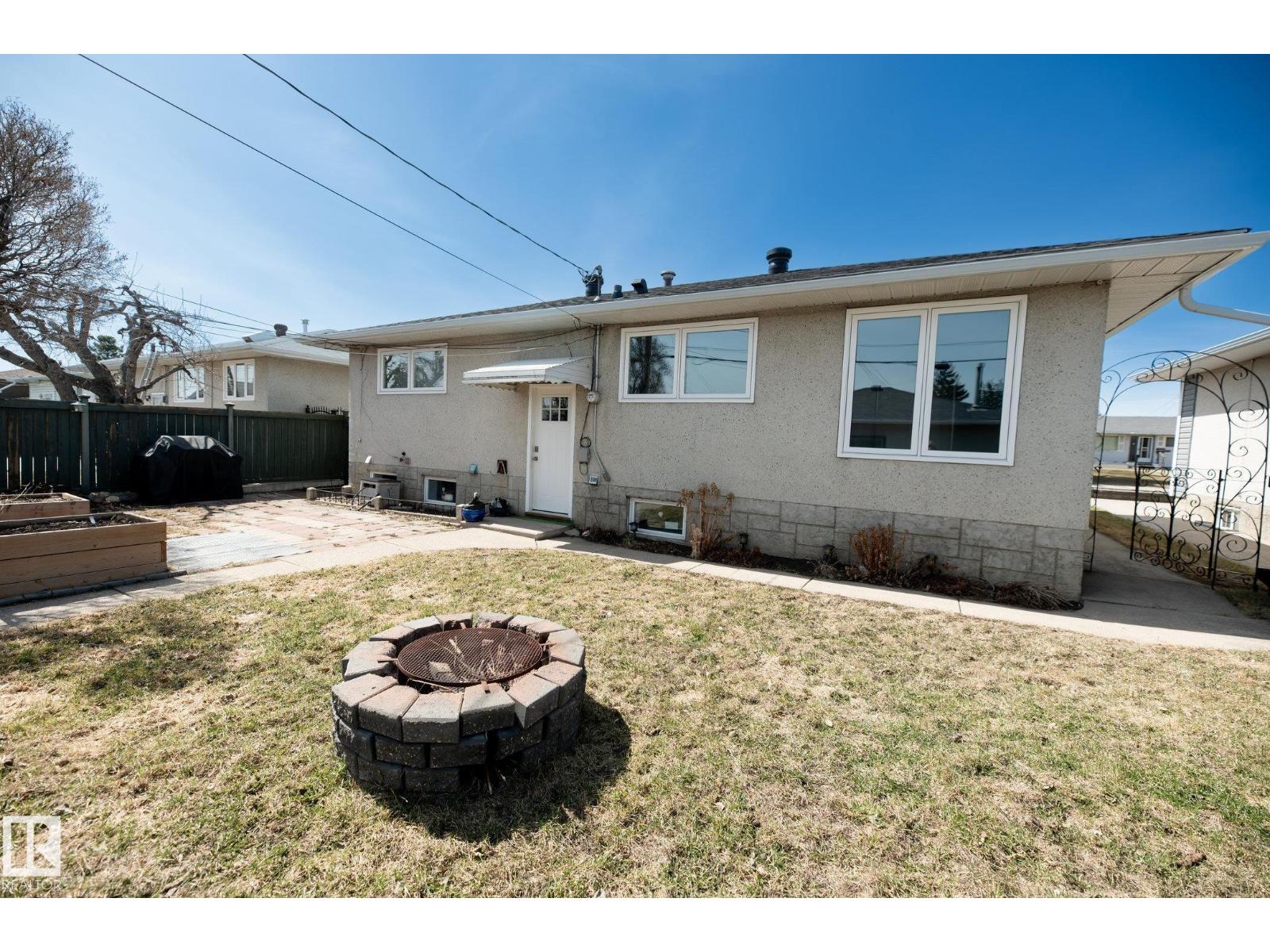 13503 111 ST NW - 33