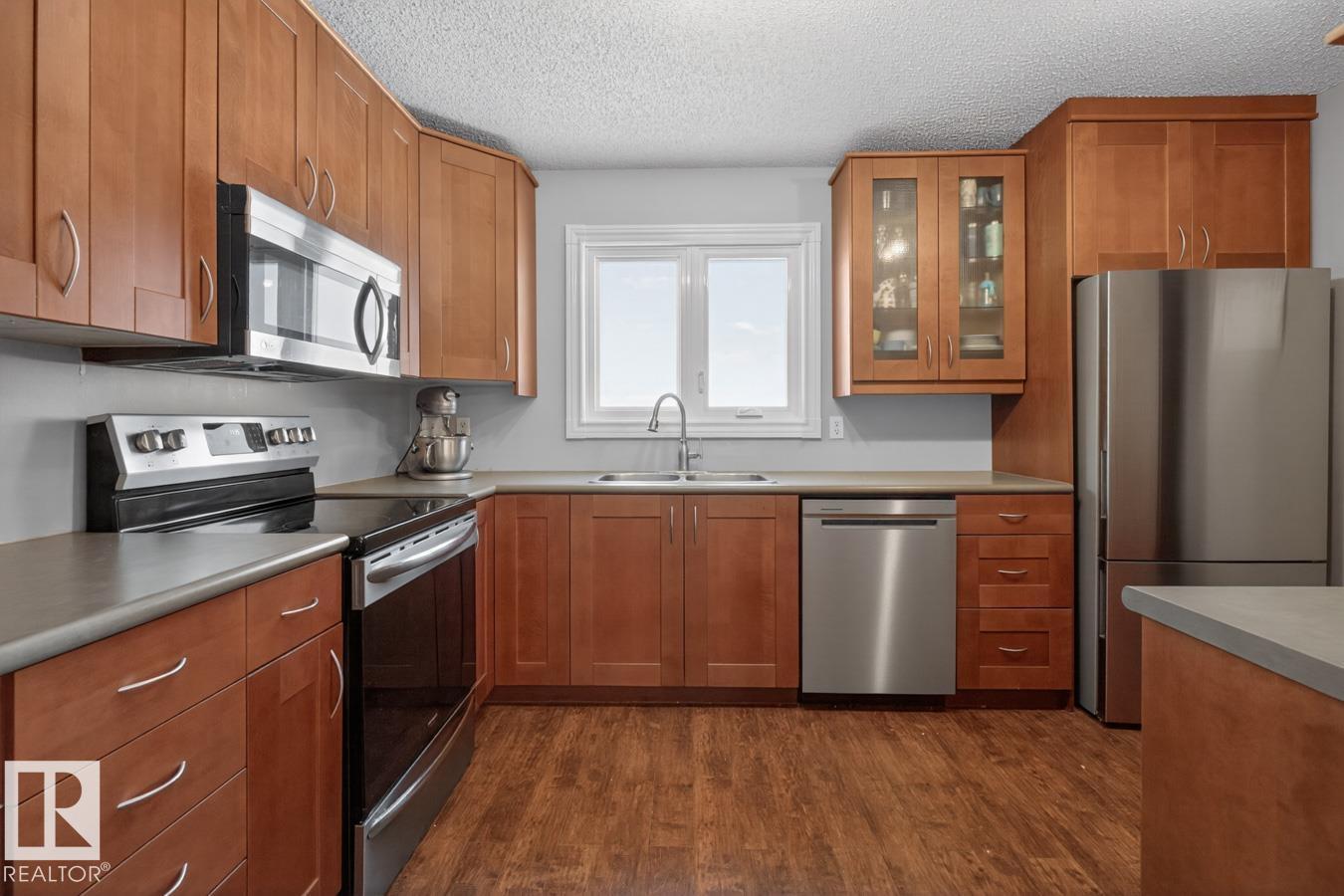 18655 61 AV NW - 5