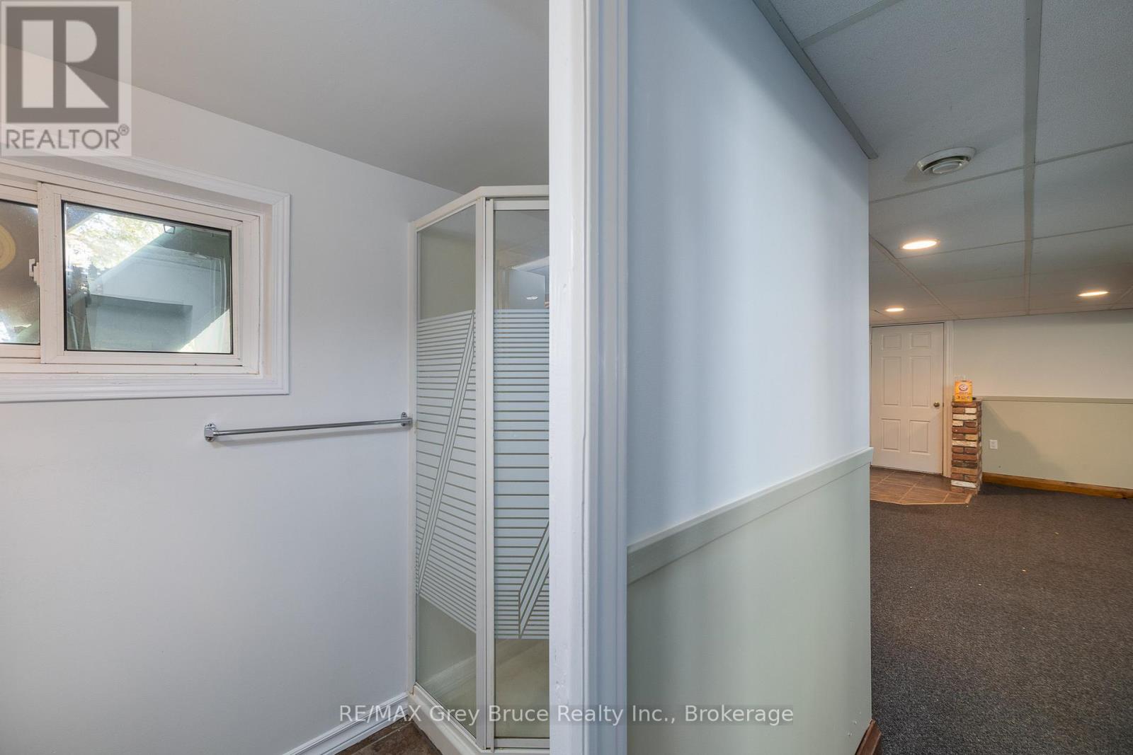 105 MAPLE GROVE LANE - 26