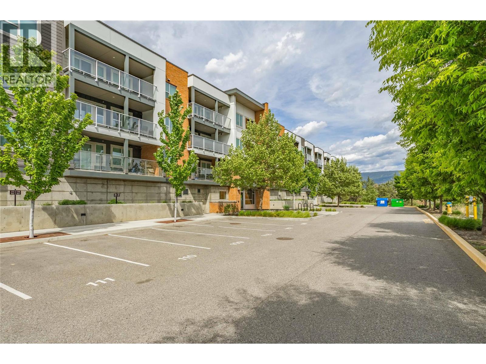 #222 725 Academy Way - 23