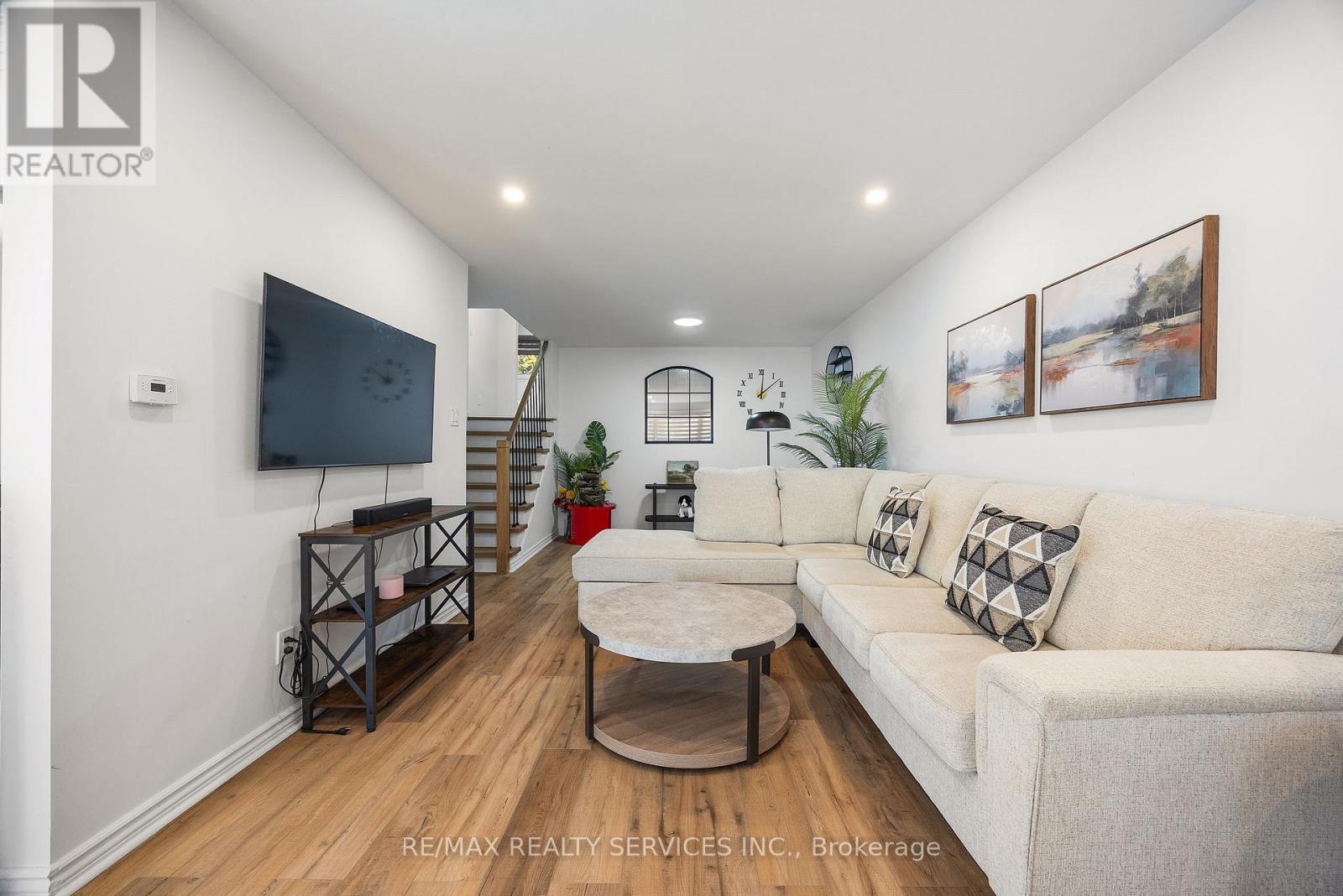 70 WILTON DRIVE - 15