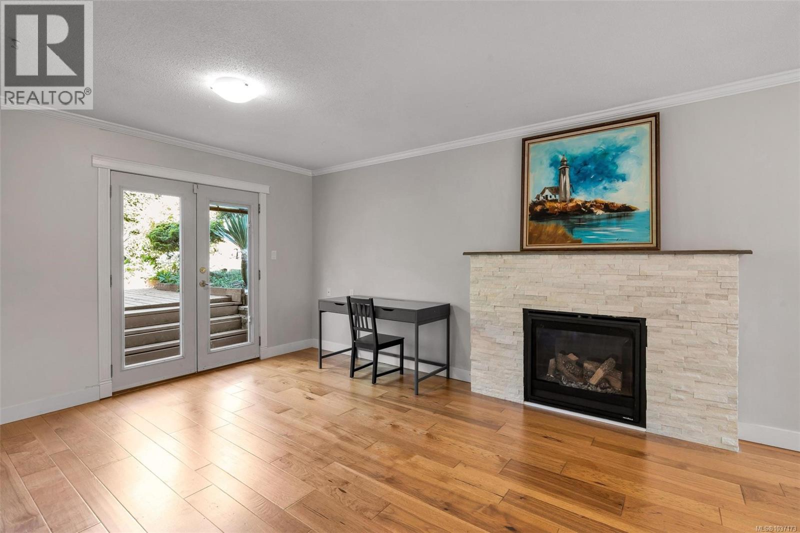1606 Candela Pl, Saanich