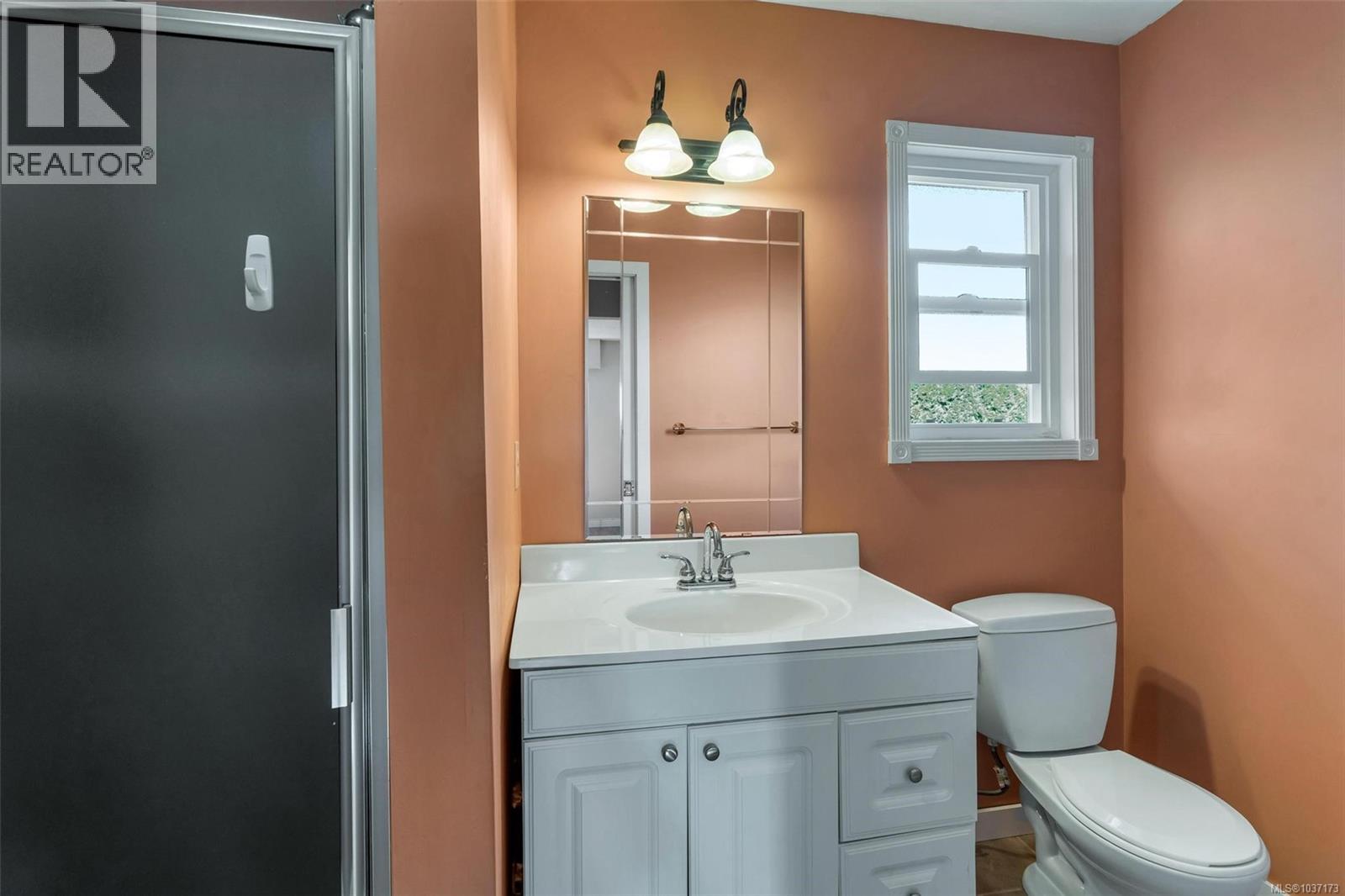 1606 Candela Pl, Saanich