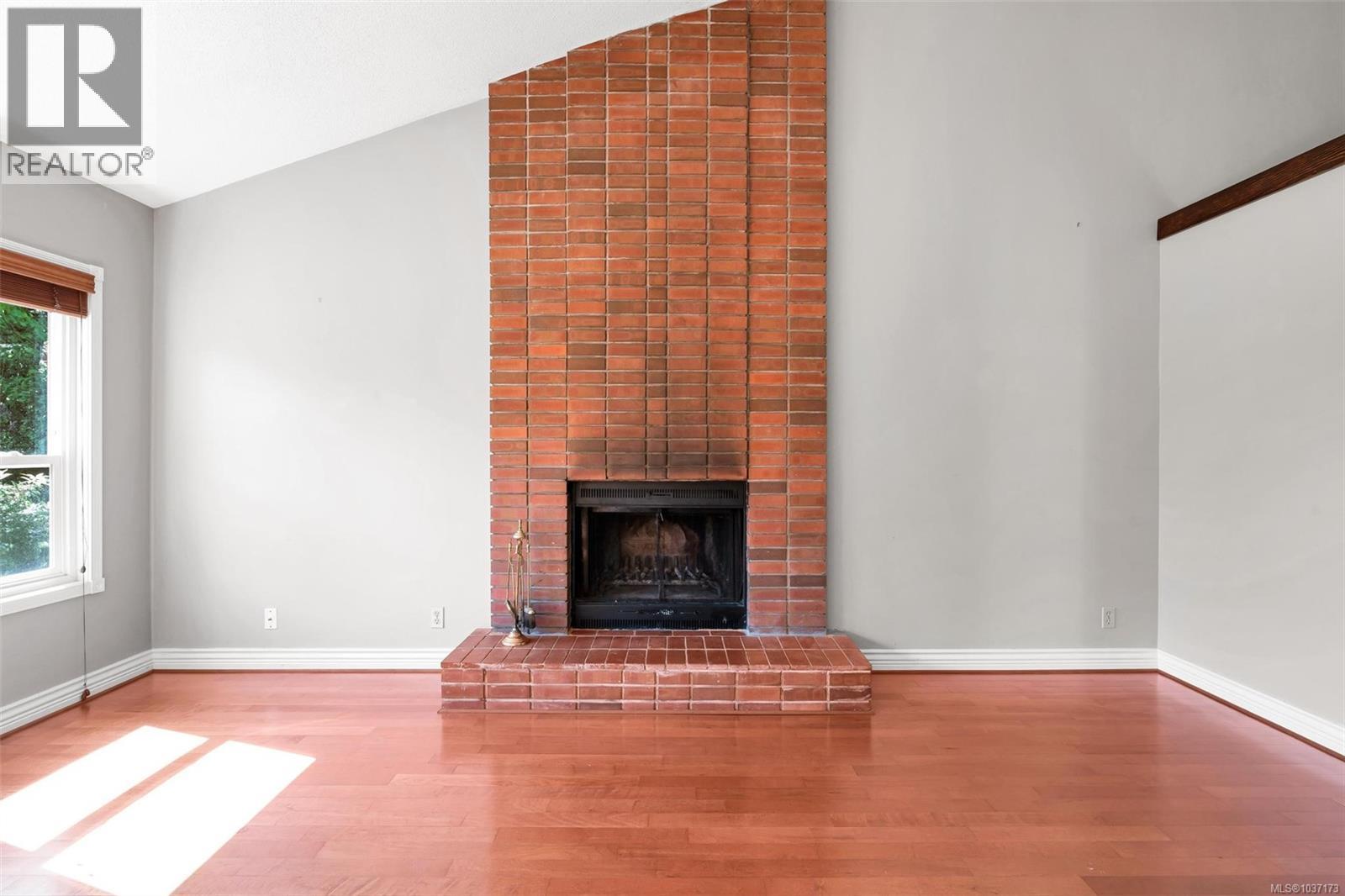 1606 Candela Pl, Saanich