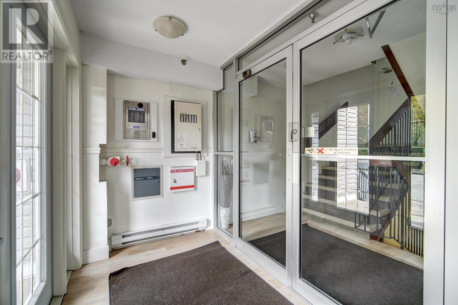 #404 31 River Lane - Image 3