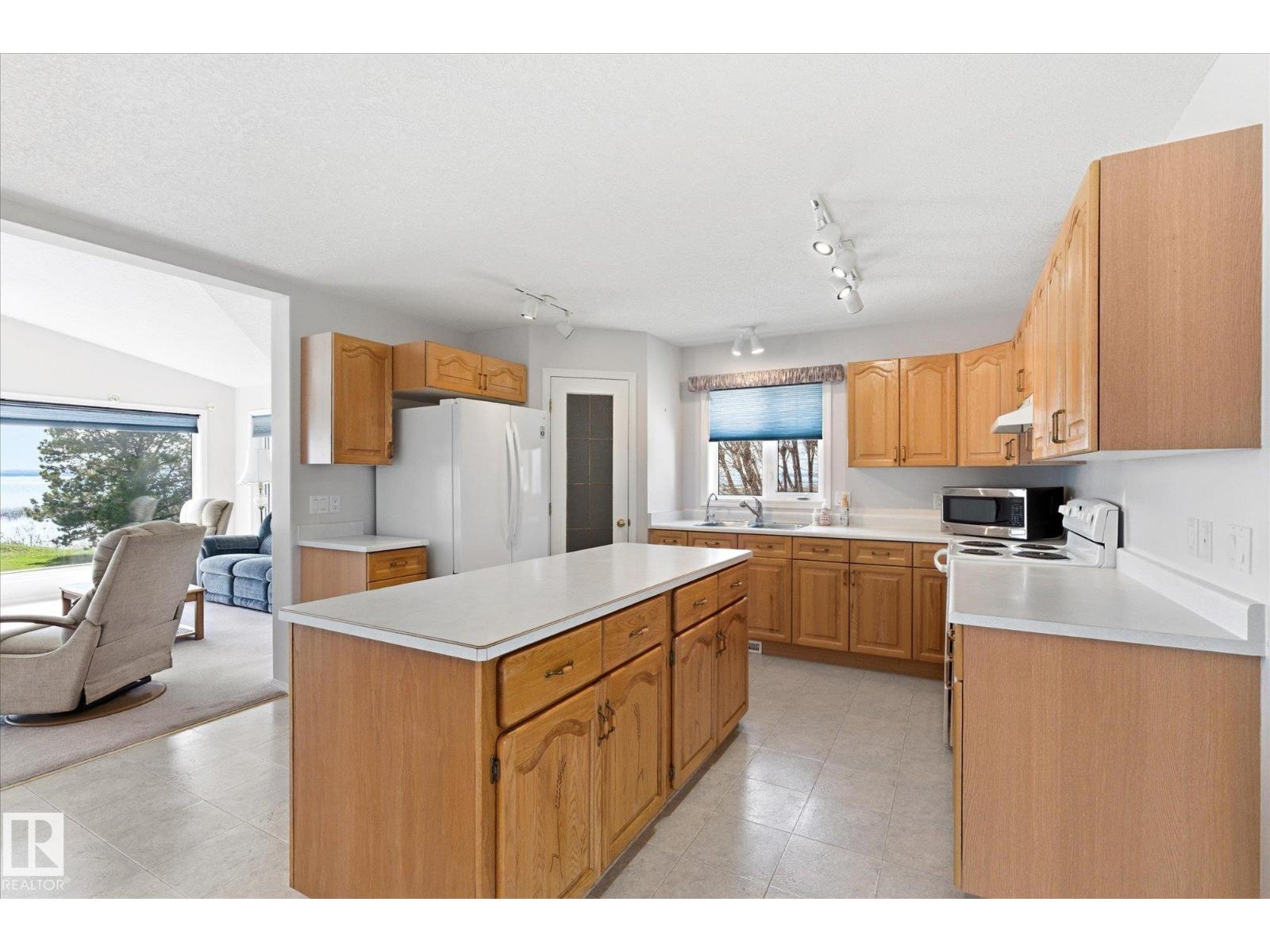 #22 53113 RGE ROAD 44 - 21