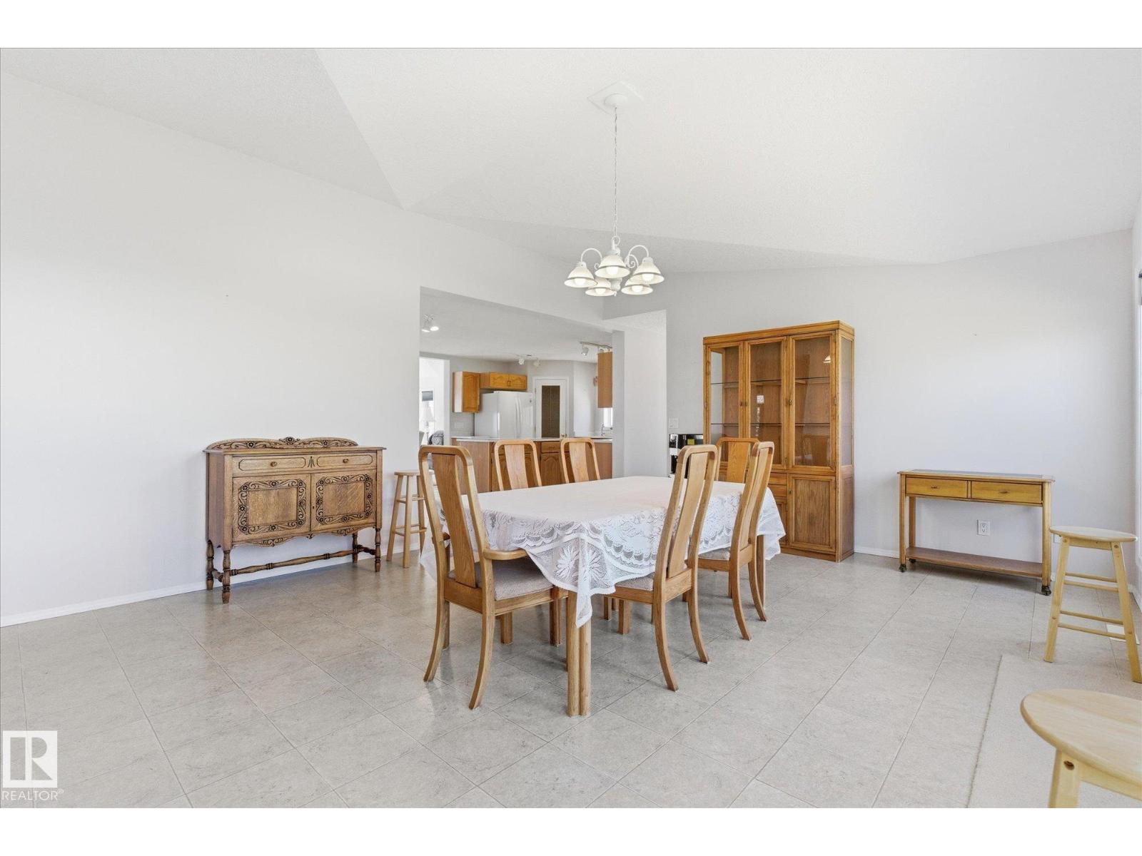 #22 53113 RGE ROAD 44 - 27