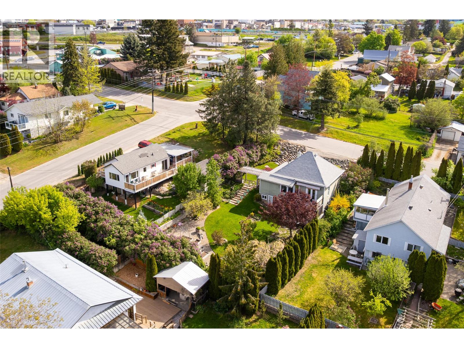 225 8th Avenue S, Creston