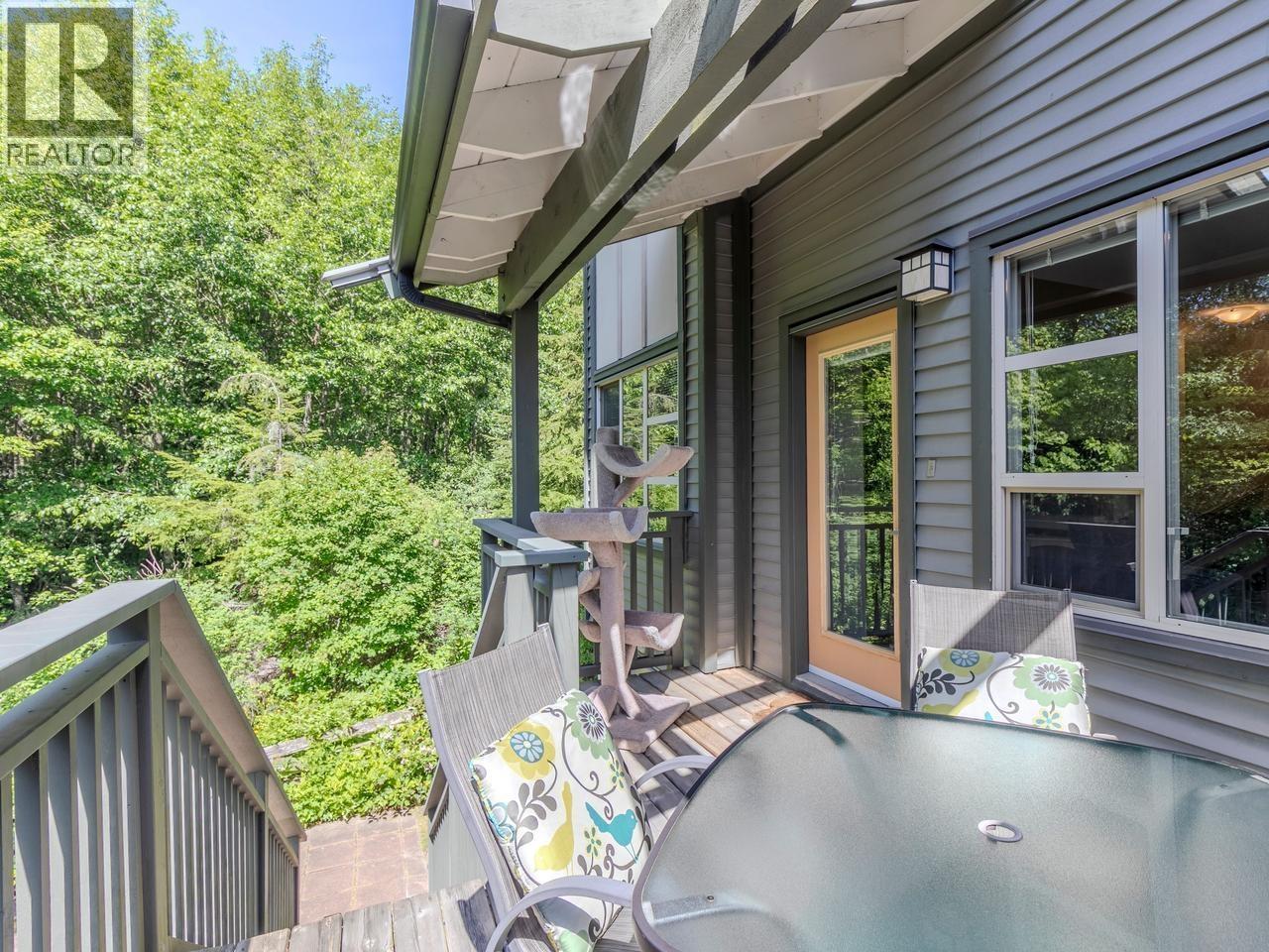 1162 VILLAGE GREEN WAY, Squamish