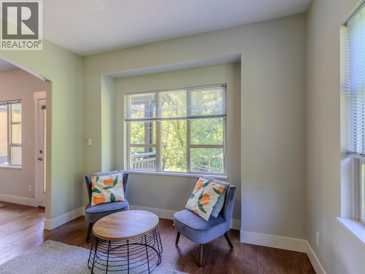 1162 VILLAGE GREEN WAY, Squamish