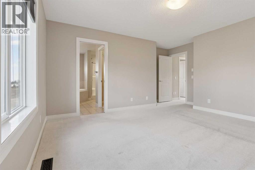 357 Kincora Drive NW - 28