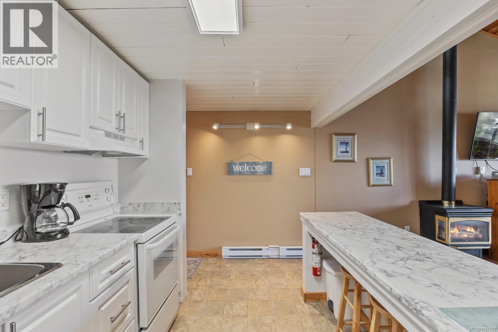 220 3295 Island Hwy W, Qualicum Beach