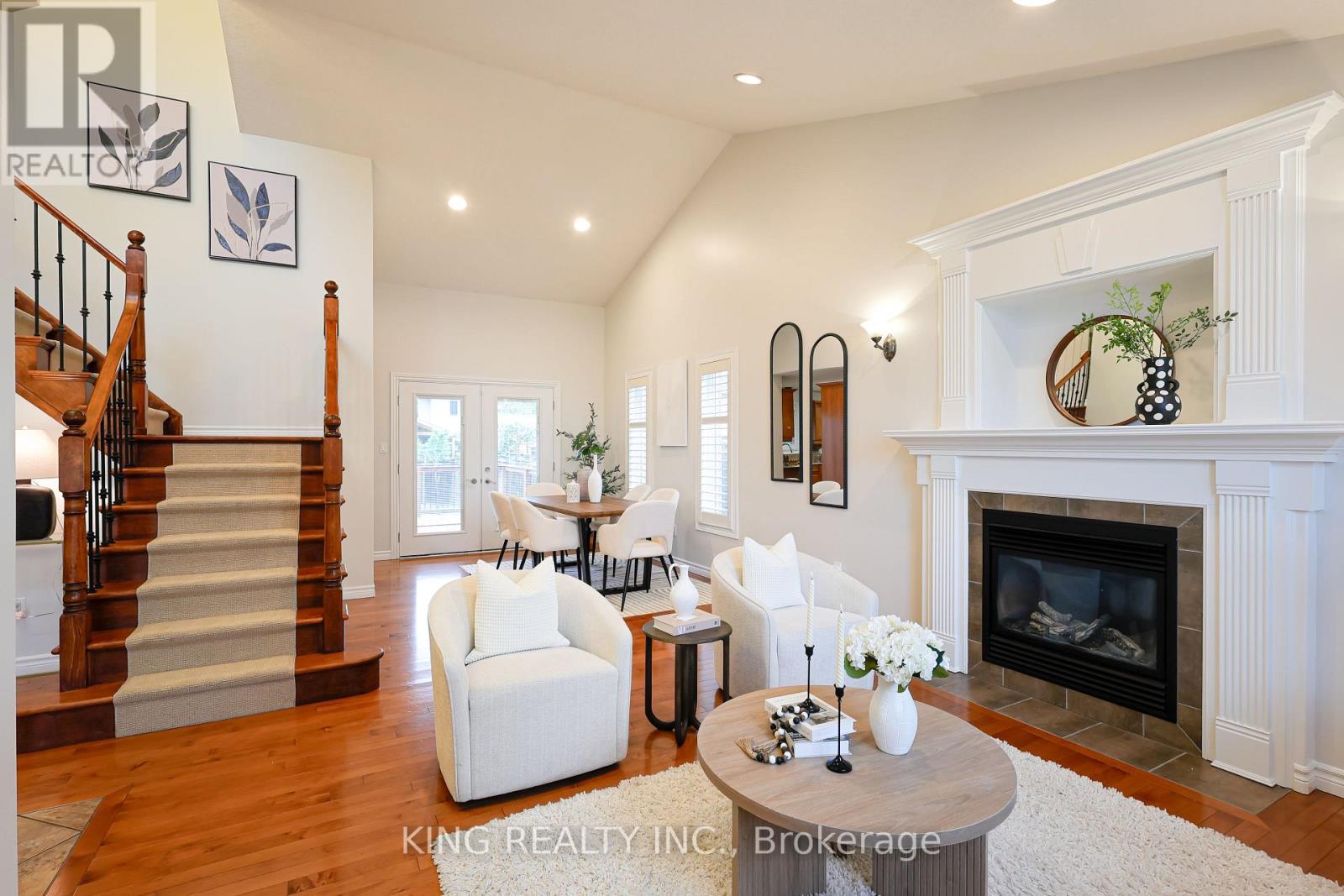 1223 CORONATION DRIVE - 5