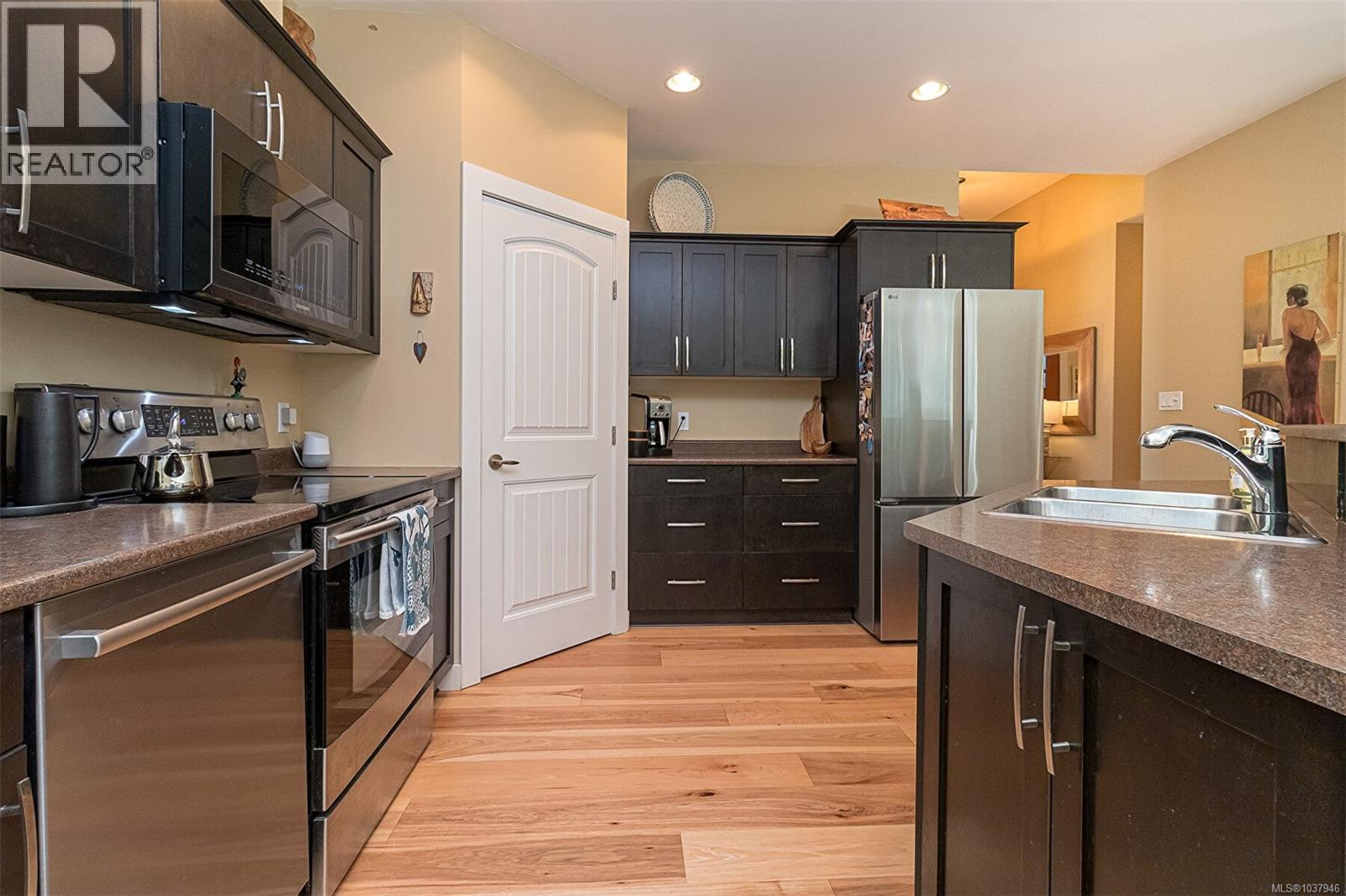 2252 Baron Rd - 24