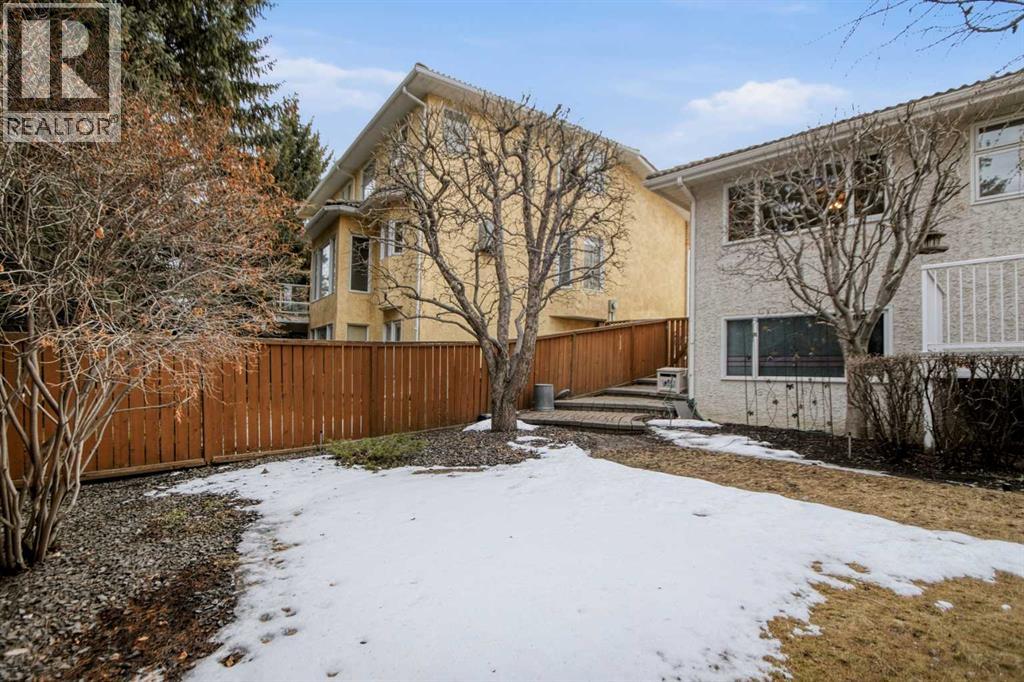 240 Varsity Estates Terrace NW - 41
