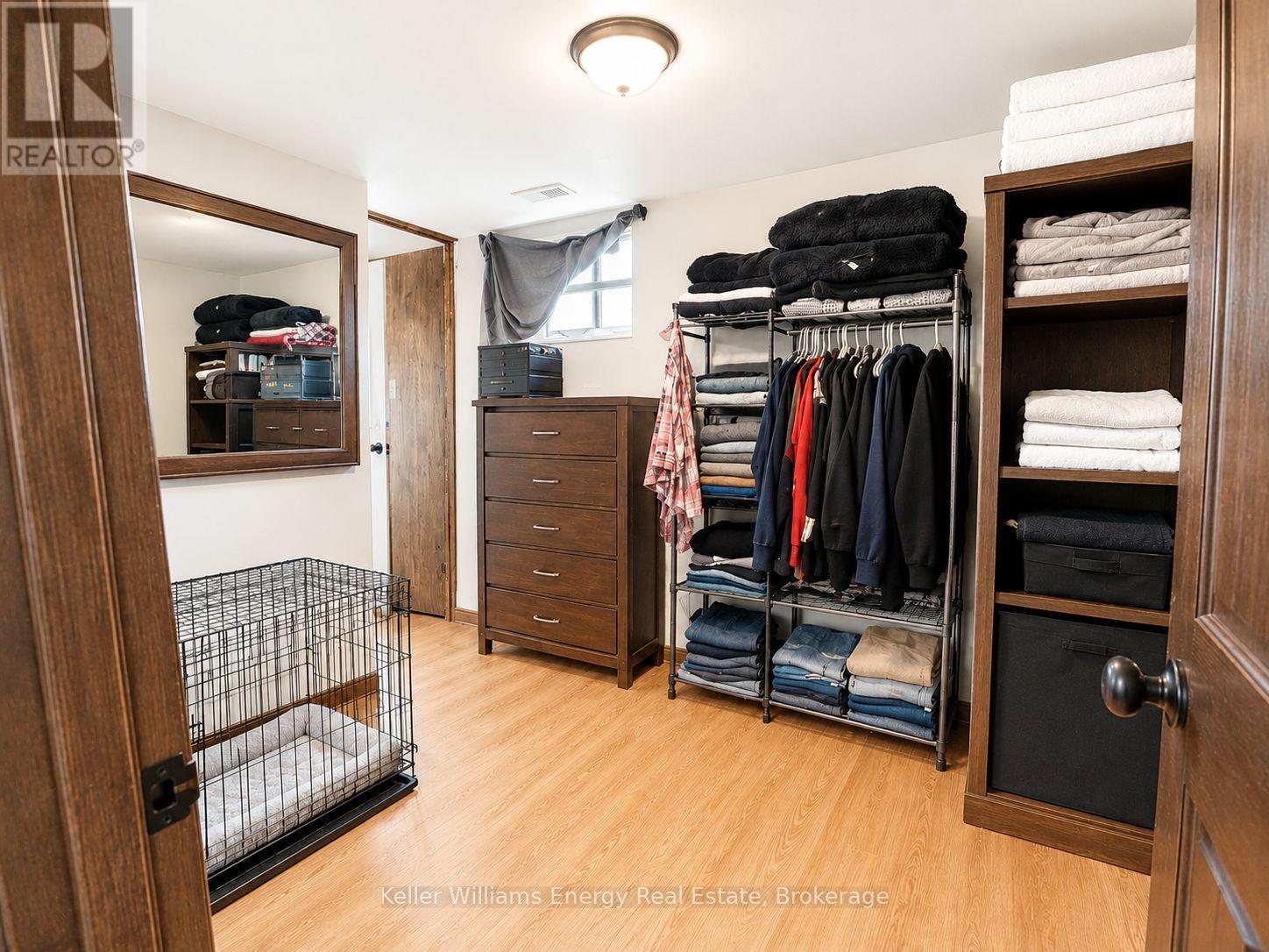 245 SMART CRESCENT - 21